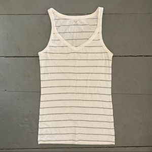 3/$15 GAP Tank Top